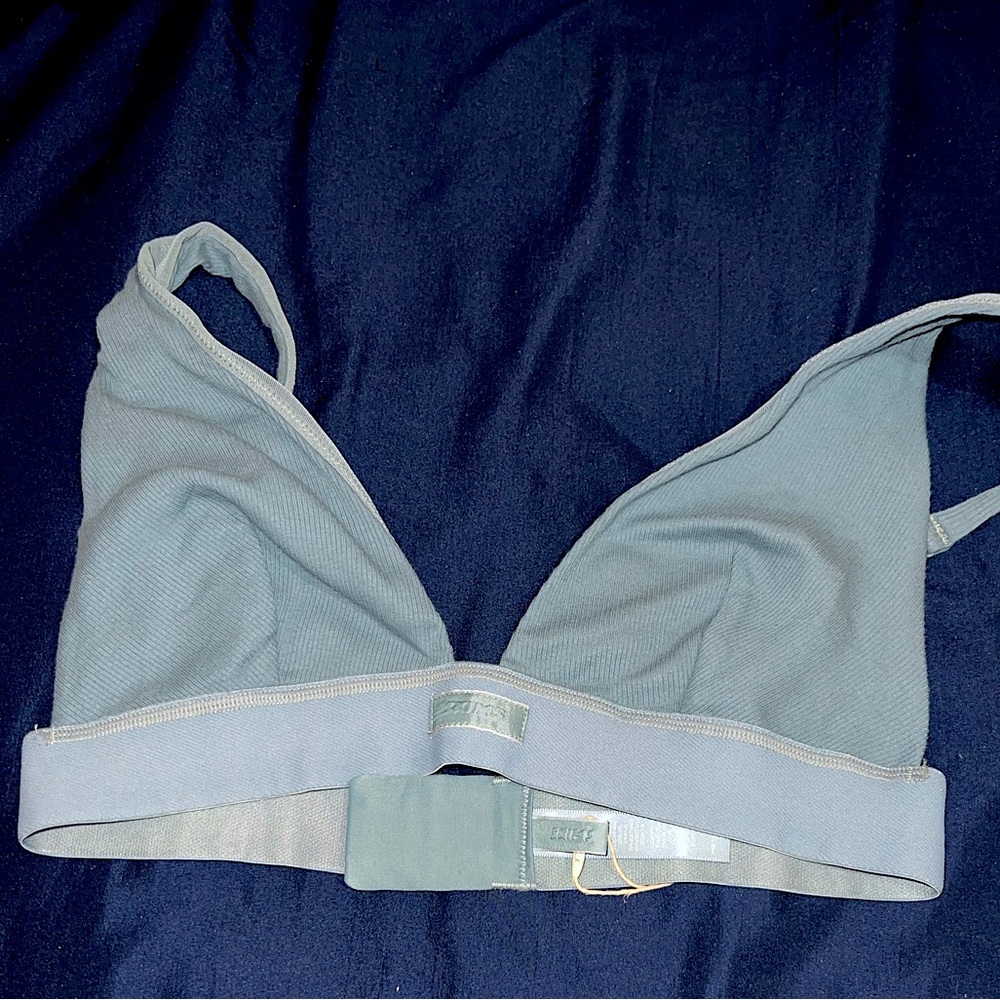 BNWT SKIMS KYANITE SET SIZE LARGE - Picture 3 of 12
